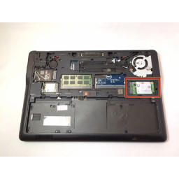 Замена твердотельного накопителя Dell Latitude E7250