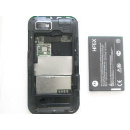 Замена батареи Motorola Defy XT